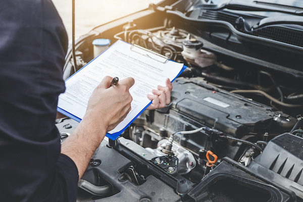 Signs You Need To Get An Oil Leak Fix Near You